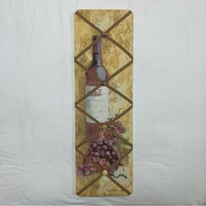 🆕 Wall Hanging Picture Photo Card Holder Wine Bottle & Grapes Winterle Olson